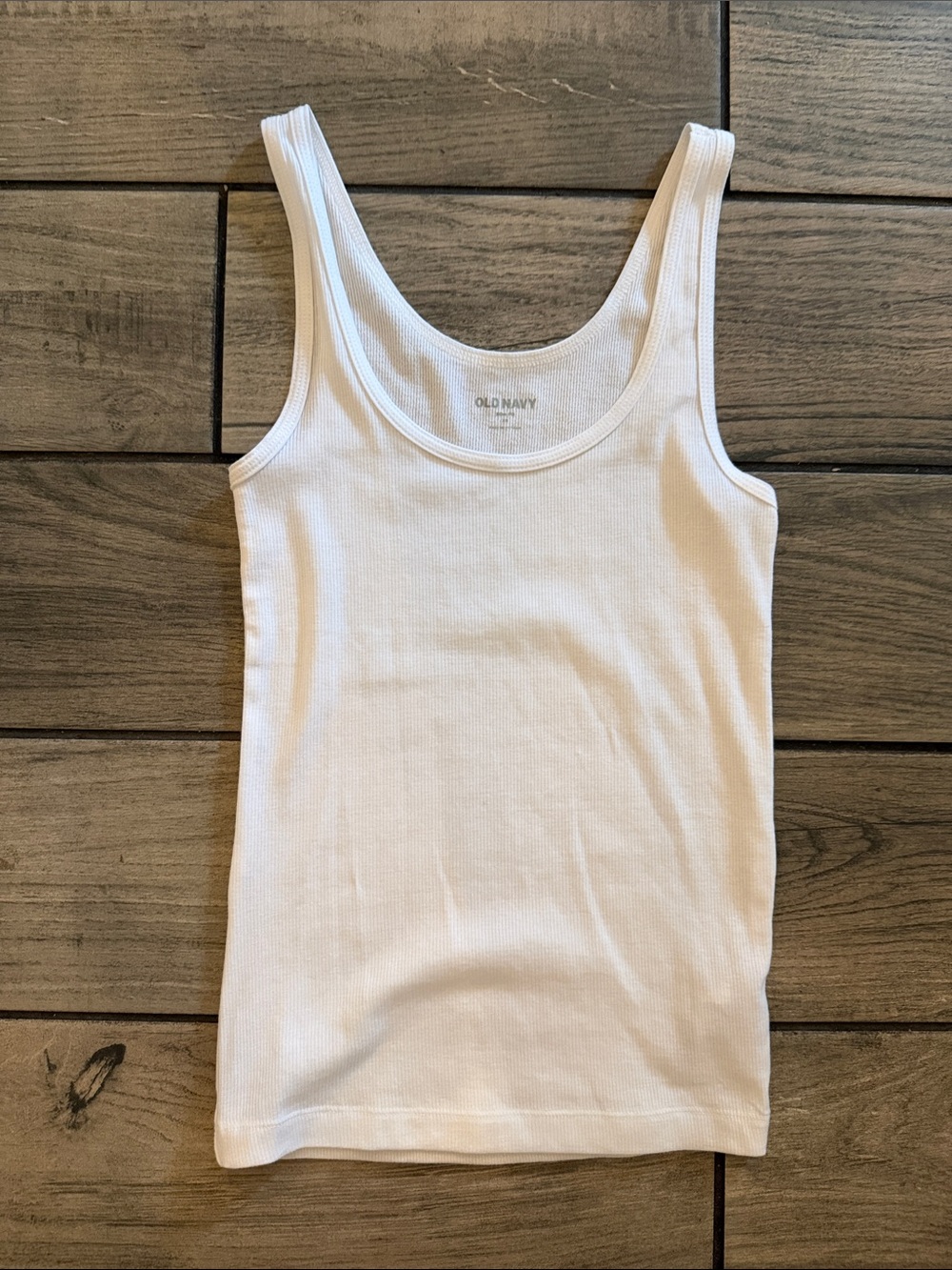 Old Navy Women's White Ribbed Scoop Neck Tank